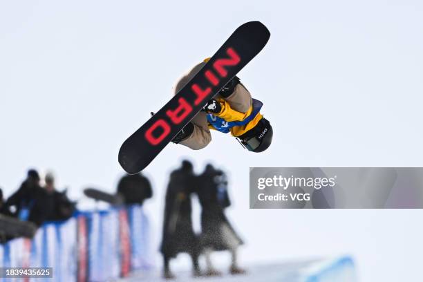 Cai Xuetong of China competes during the Women's Snowboard Halfpipe Final on day three of 2023-2024 FIS Freeski and Snowboard Halfpipe World Cup at...