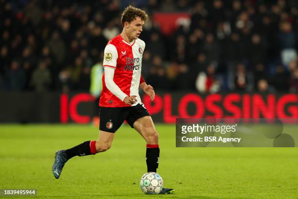Mats Wieffer of Feyenoord runs with the ball during the Dutch Eredivisie match between Feyenoord and FC Volendam at Stadion Feijenoord on December 7,...