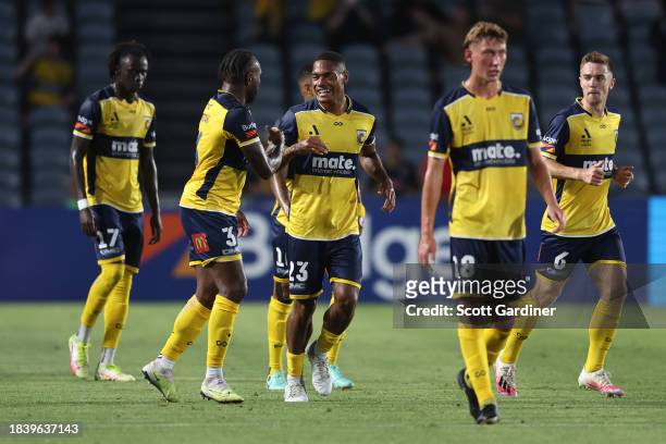 Brian Kaltak of the Mariners celebrates his goal with team mates during the A-League Men round seven match between Central Coast Mariners and Western...