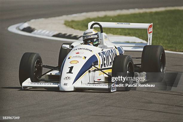 David Brabham of Australia drives the Bowman Racing Ralt RT33 Volkswagen/Spiess during the British Formula 3 Championship race on 15th July 1989 at...