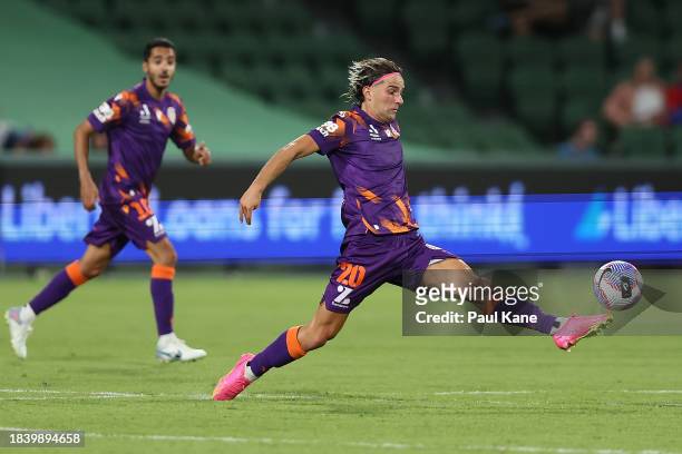 Giordano Colli of the Glory in action during the A-League Men round seven match between Perth Glory and Melbourne City at HBF Park, on December 08 in...