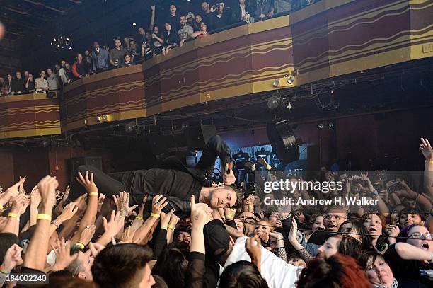 A Fu Singer 3,495 Davey Havok Photos & High Res Pictures - Getty Images