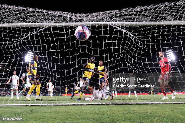 Alou Kuol of the Mariners celebrates goal during the A-League Men round seven match between Central Coast Mariners and Western United at Industree...