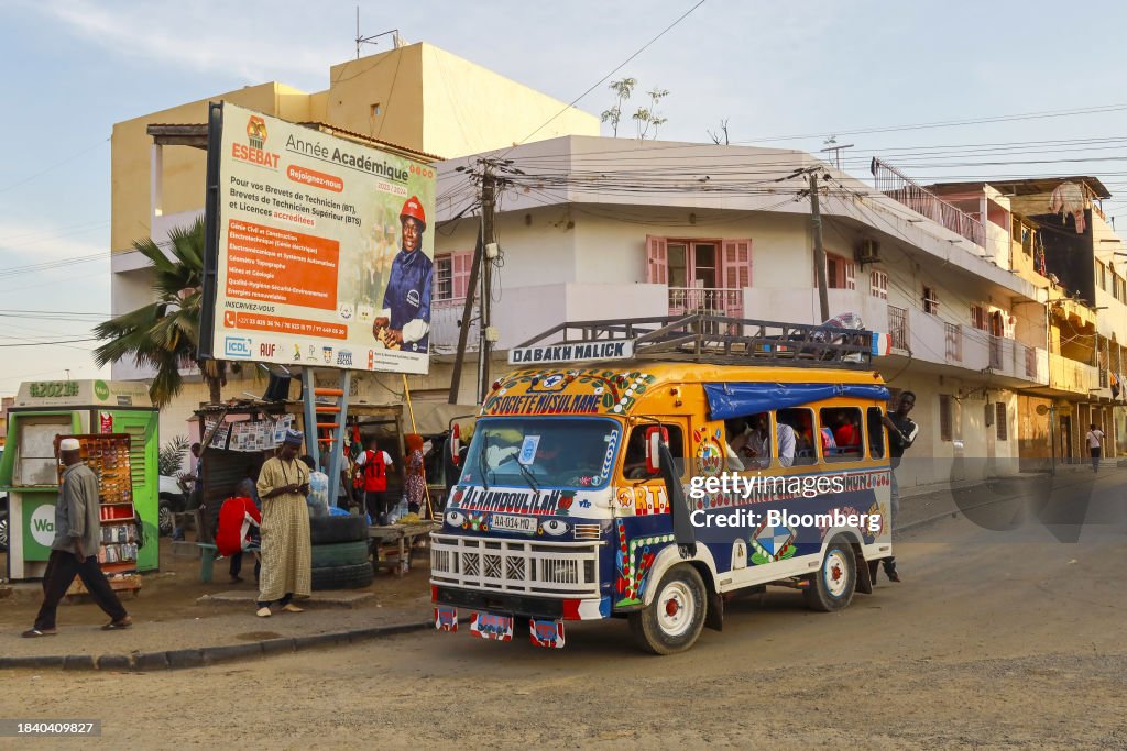 Senegalese Economy as West African Bloc Sees Growth Slowdown