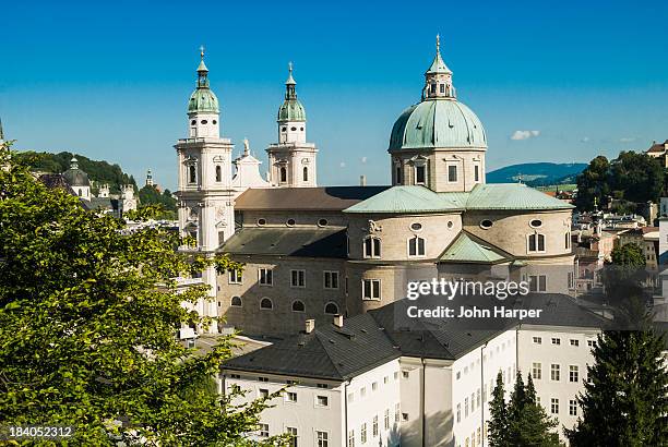 salzburg cathedral, salzburg, austria - catedral de salzburgo imagens e fotografias de stock