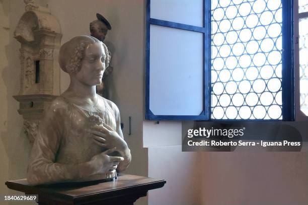 Italian Renaissence artist Andrea Del Verrocchio marble masterpiece the "Lady with bouquet" at Andrea Del Verrocchio Hall at Bargello Museum site of...