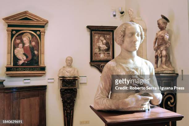 Italian Renaissence artist Andrea Del Verrocchio marble masterpiece the "Lady with bouquet" at Andrea Del Verrocchio Hall at Bargello Museum site of...
