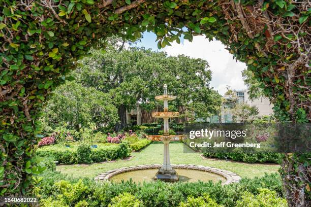 Jacksonville, Florida, Cummer Museum of Art & Gardens, Lower Lawn English Garden along St. Johns River.