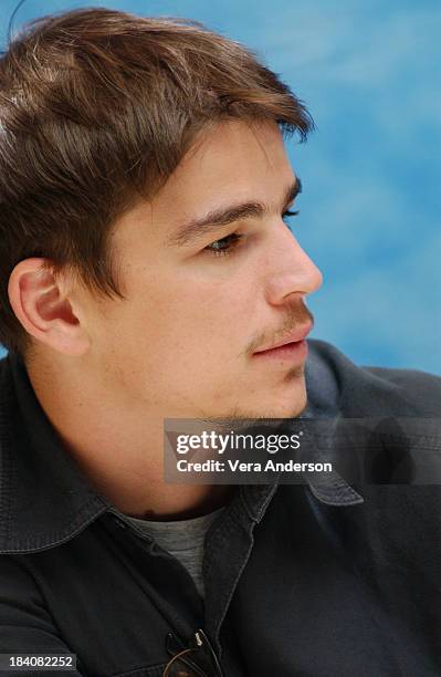 Josh Hartnett during Wicker Park Press Conference with Josh Hartnett, Diane Kruger and Rose Byrne at Four Seasons Hotel in Beverly Hills, California,...