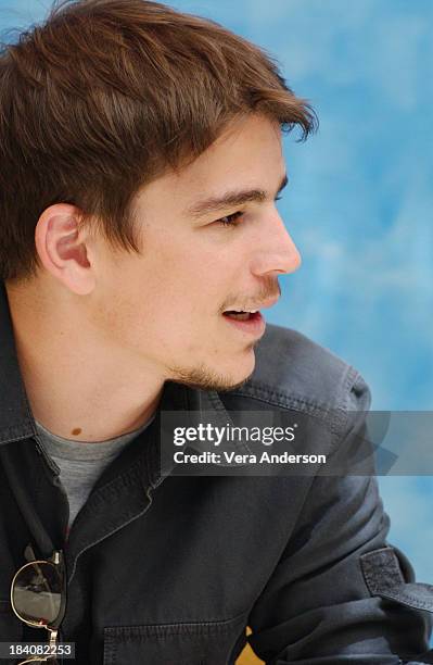 Josh Hartnett during Wicker Park Press Conference with Josh Hartnett, Diane Kruger and Rose Byrne at Four Seasons Hotel in Beverly Hills, California,...