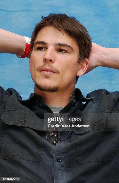 Josh Hartnett during Wicker Park Press Conference with Josh Hartnett, Diane Kruger and Rose Byrne at Four Seasons Hotel in Beverly Hills, California,...