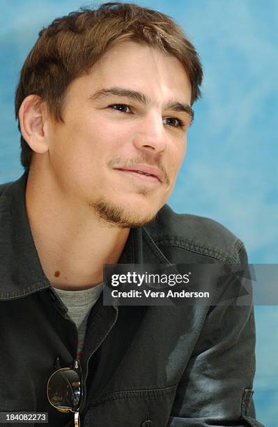 Josh Hartnett during Wicker Park Press Conference with Josh Hartnett, Diane Kruger and Rose Byrne at Four Seasons Hotel in Beverly Hills, California,...
