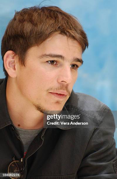 Josh Hartnett during Wicker Park Press Conference with Josh Hartnett, Diane Kruger and Rose Byrne at Four Seasons Hotel in Beverly Hills, California,...