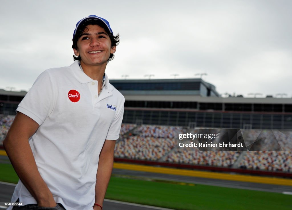 Dollar General 300 - Qualifying