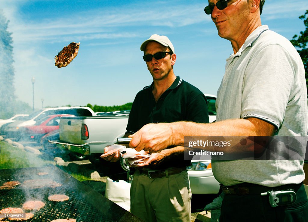 Tailgate toss