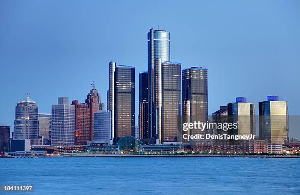 detroit - detroit river stockfoto's en -beelden