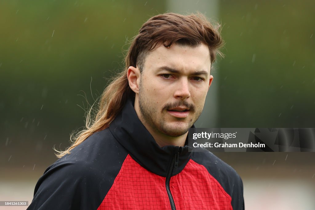 Essendon Bombers Training Session
