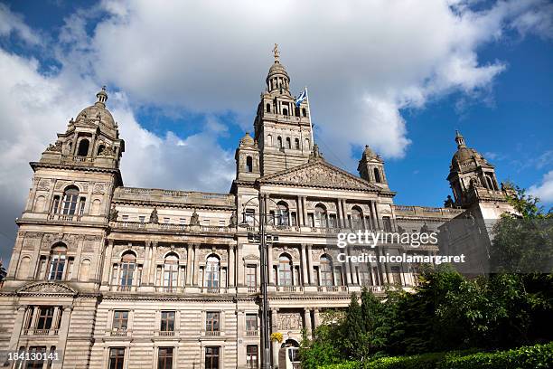 cámaras de la ciudad de glasgow - george square fotografías e imágenes de stock