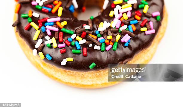donut half - chocoladedonut stockfoto's en -beelden