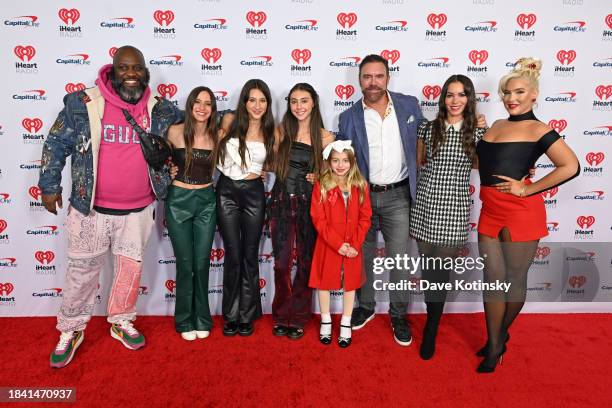 Sebastian Kole, Grace Mason, Scarlett Mason, and Gabriella Mason of Hello Sister, guest, Dennis Cunningham, Felicia Cunningham and Joelle James...