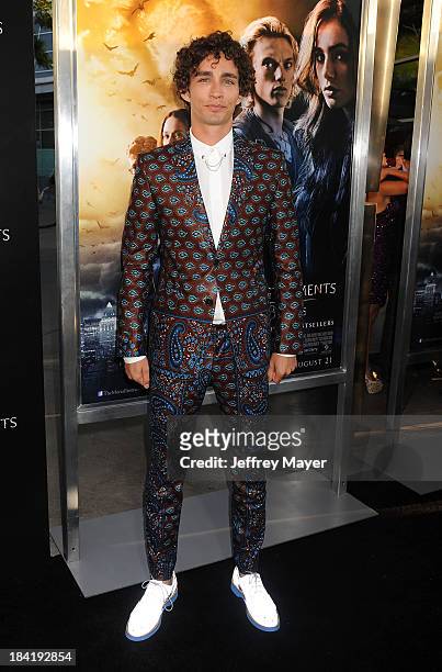 Actor Robert Sheehan arrives at the Los Angeles premiere of 'The Mortal Instruments: City Of Bones' at ArcLight Cinemas Cinerama Dome on August 12,...