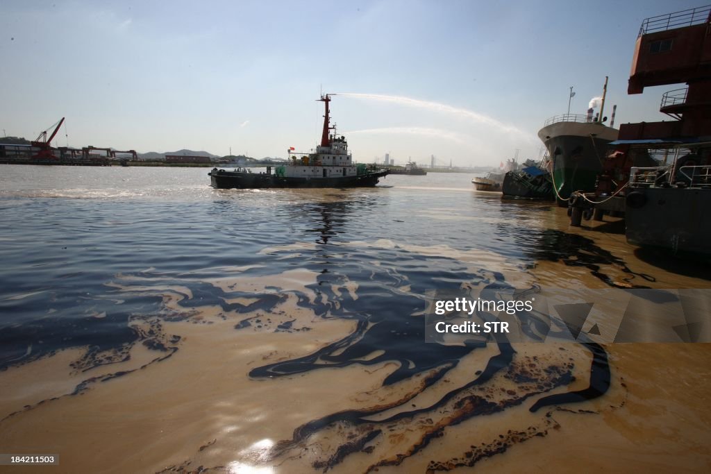 CHINA-ACCIDENT-TANKER