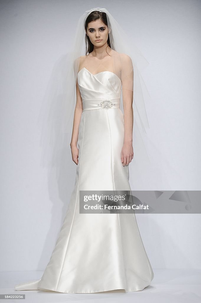 Fall 2014 Bridal Collection - WTOO - Watters - Show