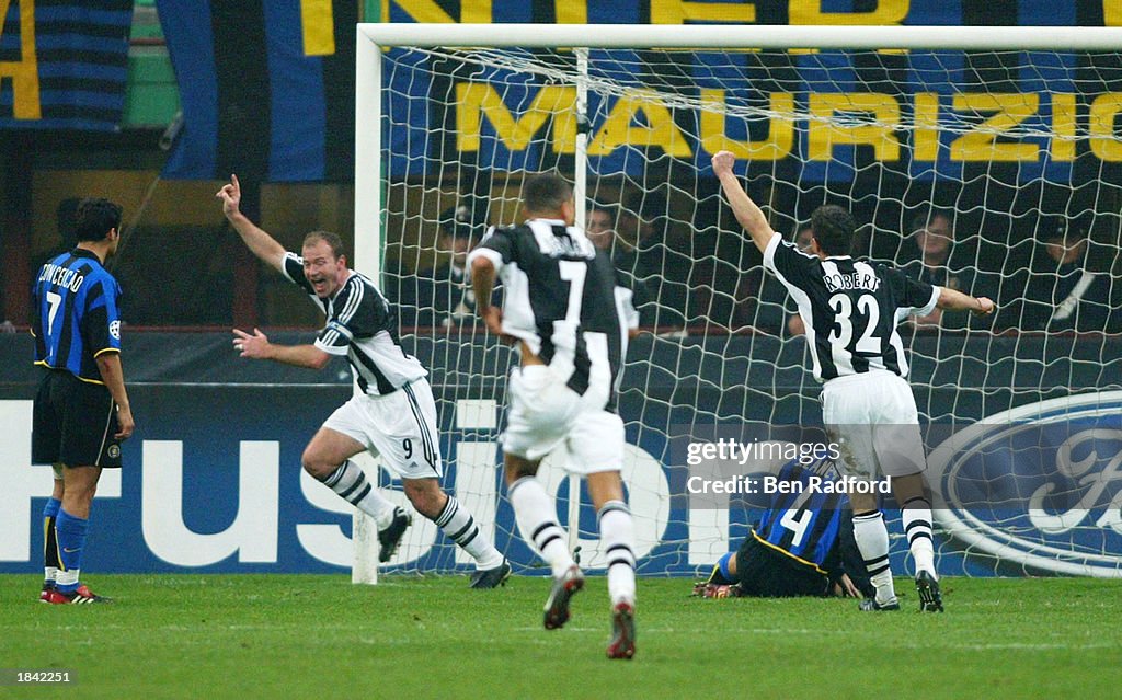 Shearer celebrates scoring first