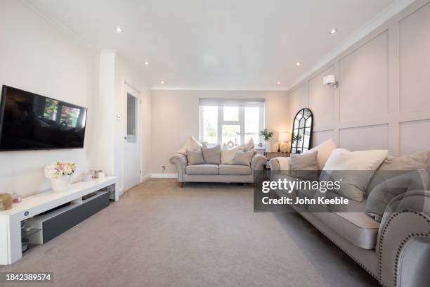 property interiors - downlight stock pictures, royalty-free photos & images