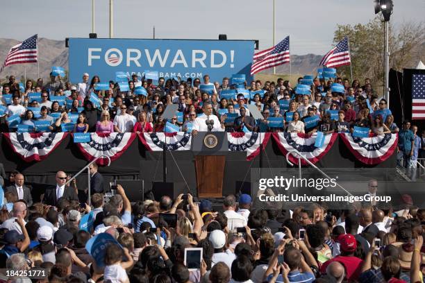 Obama Rally Stadium 1,245 Barack Obama Rally Las Vegas Nevada Stock Photos, High-Res ...