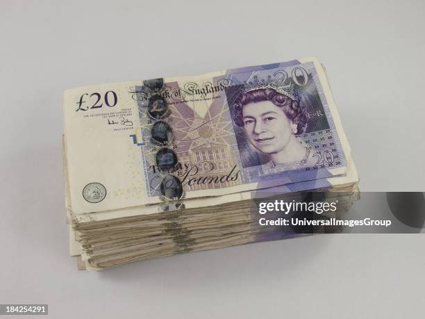 Stack Of Pound Notes Photos and Premium High Res Pictures - Getty Images