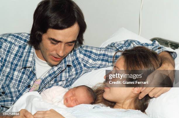 The Spanish singer Juan Manuel Serrat with his wife Candela and his daughter Maria Barcelona, Catalonia, Spain. .