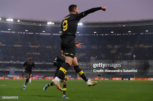 Thomas Henry of Hellas Verona FC celebrates scoring their team's first goal during the Serie A TIM match between Hellas Verona FC and SS Lazio at...