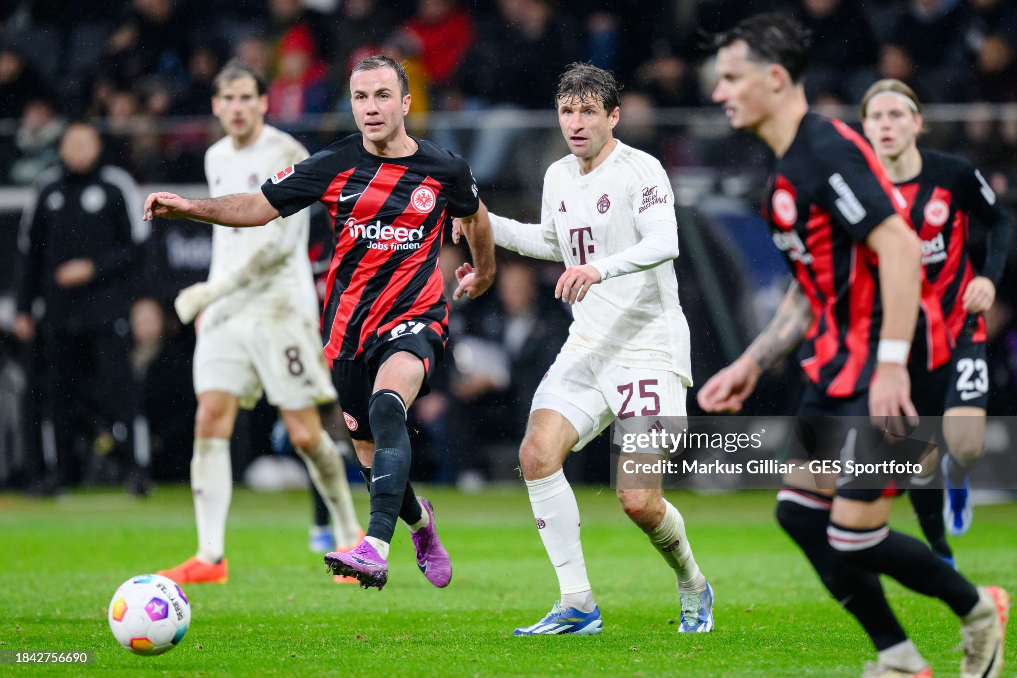 Bayern loses its unbeaten status in the Bundesliga due to an unprecedented debacle
