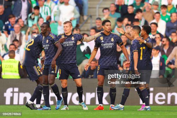 Jude Bellingham of Real Madrid CF celebrates after scoring the teams first goal during the LaLiga EA Sports match between Real Betis and Real Madrid...