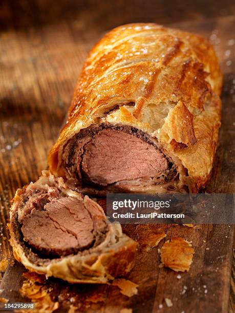 beef wellington - puff pastry stock pictures, royalty-free photos & images