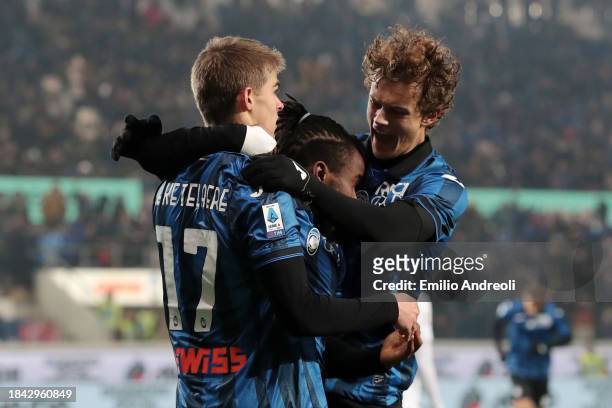 Ademola Lookman of Atalanta BC celebrates with teammates Charles De Ketelaere and Giorgio Scalvini after scoring their team's second goal during the...