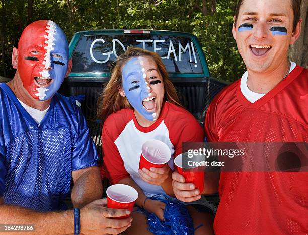 tailgating - tailgate party stock pictures, royalty-free photos & images