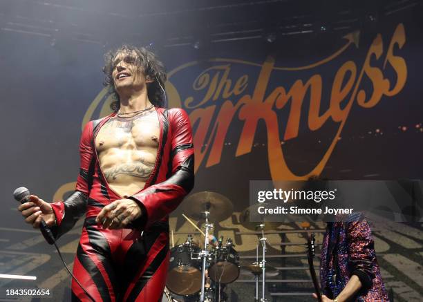 Justin Hawkins of The Darkness performs at The Roundhouse on December 09, 2023 in London, England.