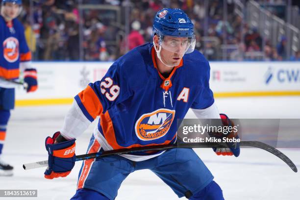 Brock Nelson of the New York Islanders in action against the Washington Capitals at UBS Arena on November 11, 2023 in Elmont, New York. Washington...