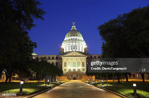 mississippi state capitol - mississippi state v mississippi stock pictures, royalty-free photos & images