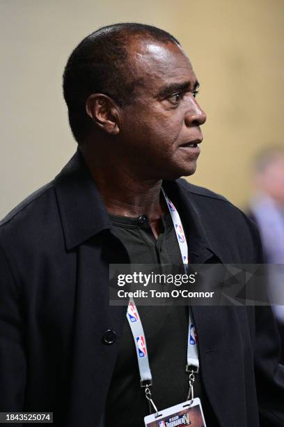 Ahmad Rashad looks on before the game between the Indiana Pacers and the Milwaukee Bucks as part of the 2023 NBA In-Season Tournament on December 7,...