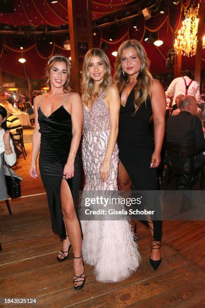 Singer Sarah Engels, Cathy Hummels, Sophia Thiel during Cathy's Magic Christmas charity event by CH with christmas market at teatro on December 12,...