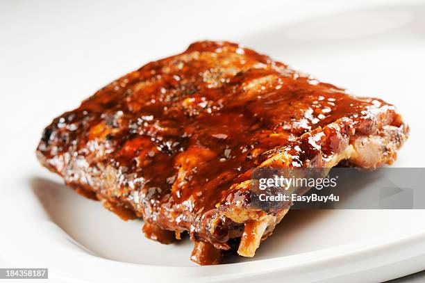 grilled barbecue ribs - spareribs stock pictures, royalty-free photos & images