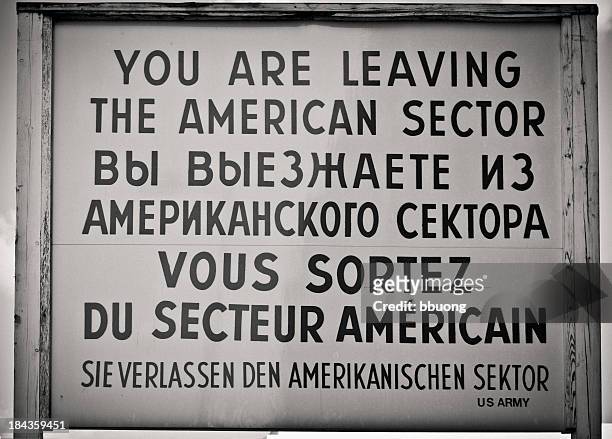 checkpoint charlie (berlin) - cold war stock pictures, royalty-free photos & images