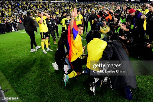 Cucho Hernández of Columbus Crew waves to fans after winning the 2023 MLS Cup against the Los Angeles FC at Lower.com Field on December 09, 2023 in...