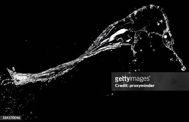 water splash on black - splash 個照片及圖片檔