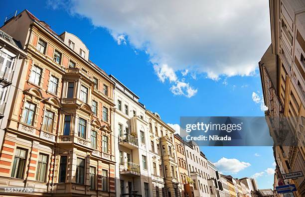 berlin-prenzlauer berg - prenzlauer berg stock-fotos und bilder