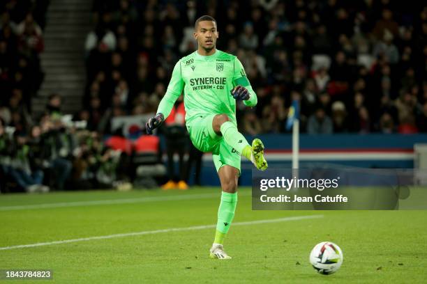 Nantes goalkeeper Alban Lafont in action during the Ligue 1 Uber Eats match between Paris Saint-Germain and FC Nantes at Parc des Princes stadium on...