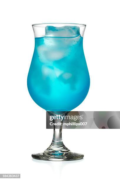 blue hawaiian coctail - blue curacao stock pictures, royalty-free photos & images